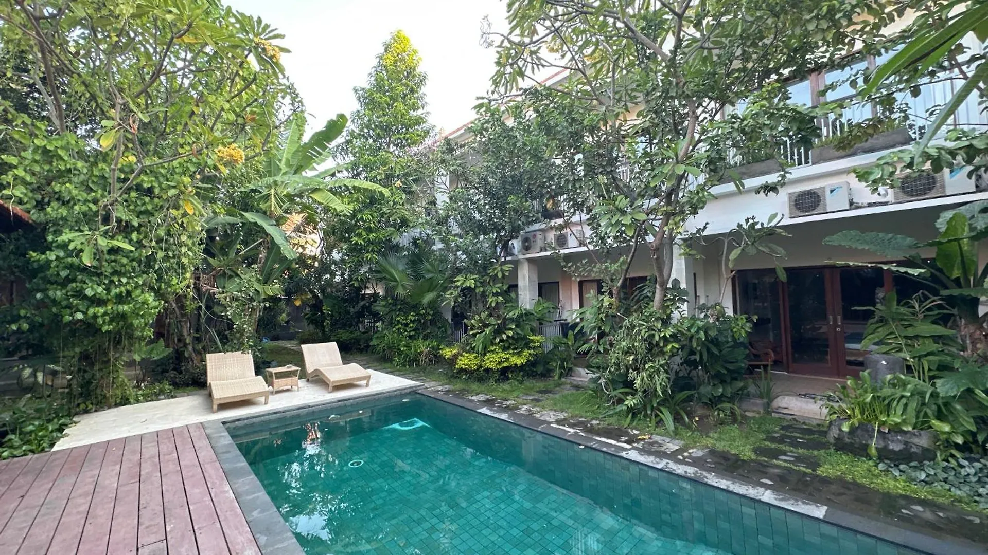 Bali Telaga Hati Yoga Healing And Retreat Center Hostel Sanur  Indonesia